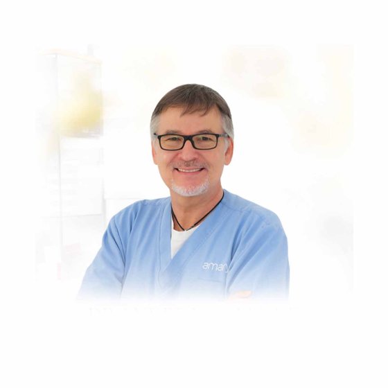 dr.andreas stanke dental clinic in abu dhabi 2